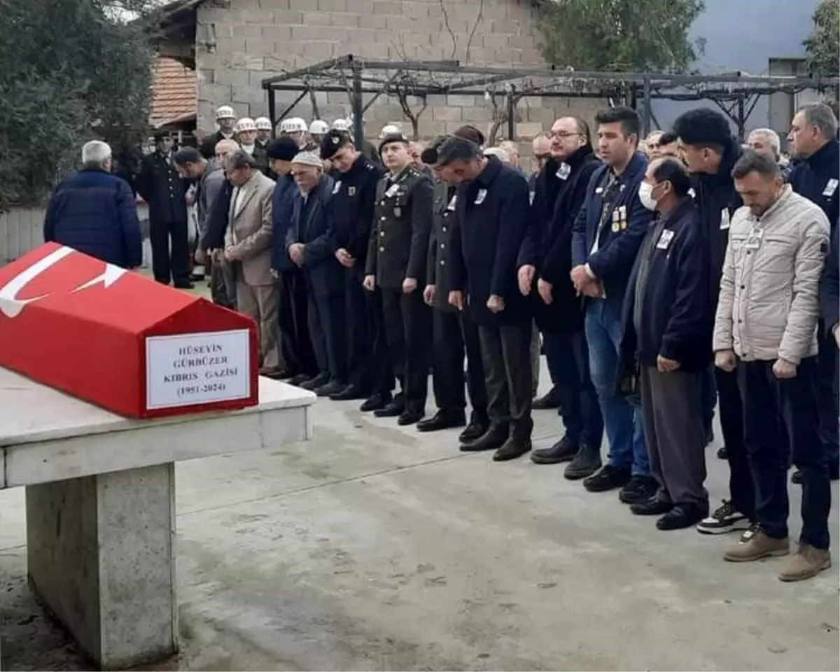 Kıbrıs Gazisi Hüseyin Gürbüz Son Yolculuğuna Uğurlandı