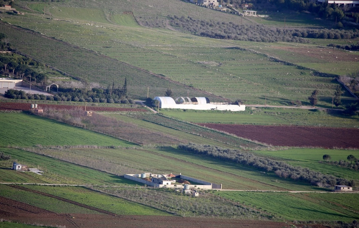 Lübnanlı çiftçiler, İsrail-Hizbullah çatışmalarının tarıma etkisinden endişe ediyor