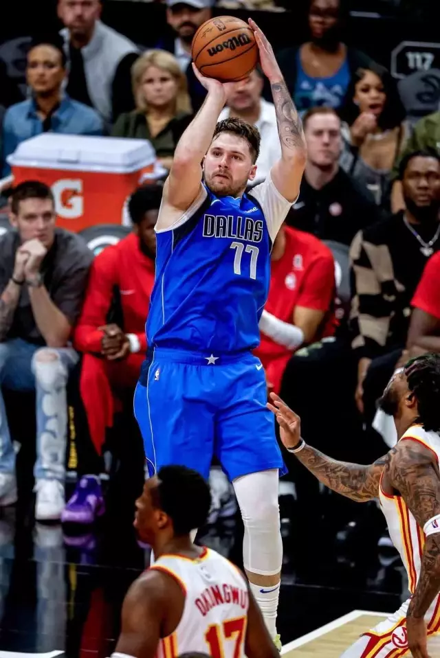 Luka Doncic, NBA tarihinde bir maçta en çok sayı atan 4. oyuncu oldu