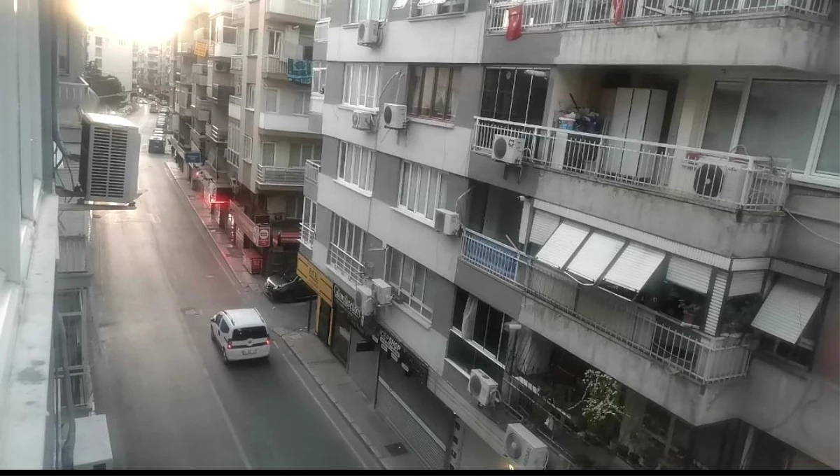 İzmir Menderes açıklarında 5.1 büyüklüğünde deprem meydana geldi