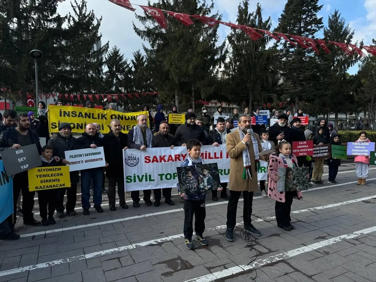 Sakarya'da İsrail'in Gazze'ye yönelik saldırıları kınandı