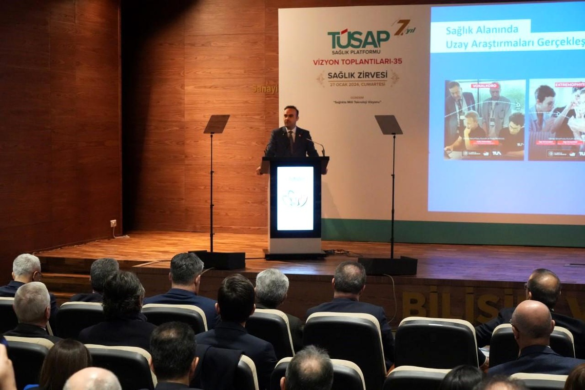Bakan Kacır, Kocaeli\'de 35. Sağlık Zirvesi\'nde konuştu Açıklaması