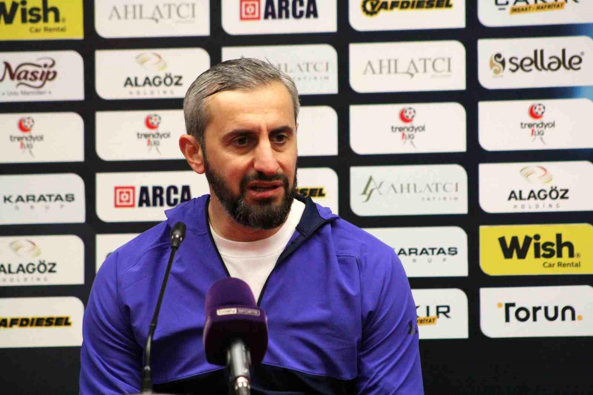 Çorum FK Teknik Direktörü: Çorum FK hedefine sağlam adımlarla ilerliyor