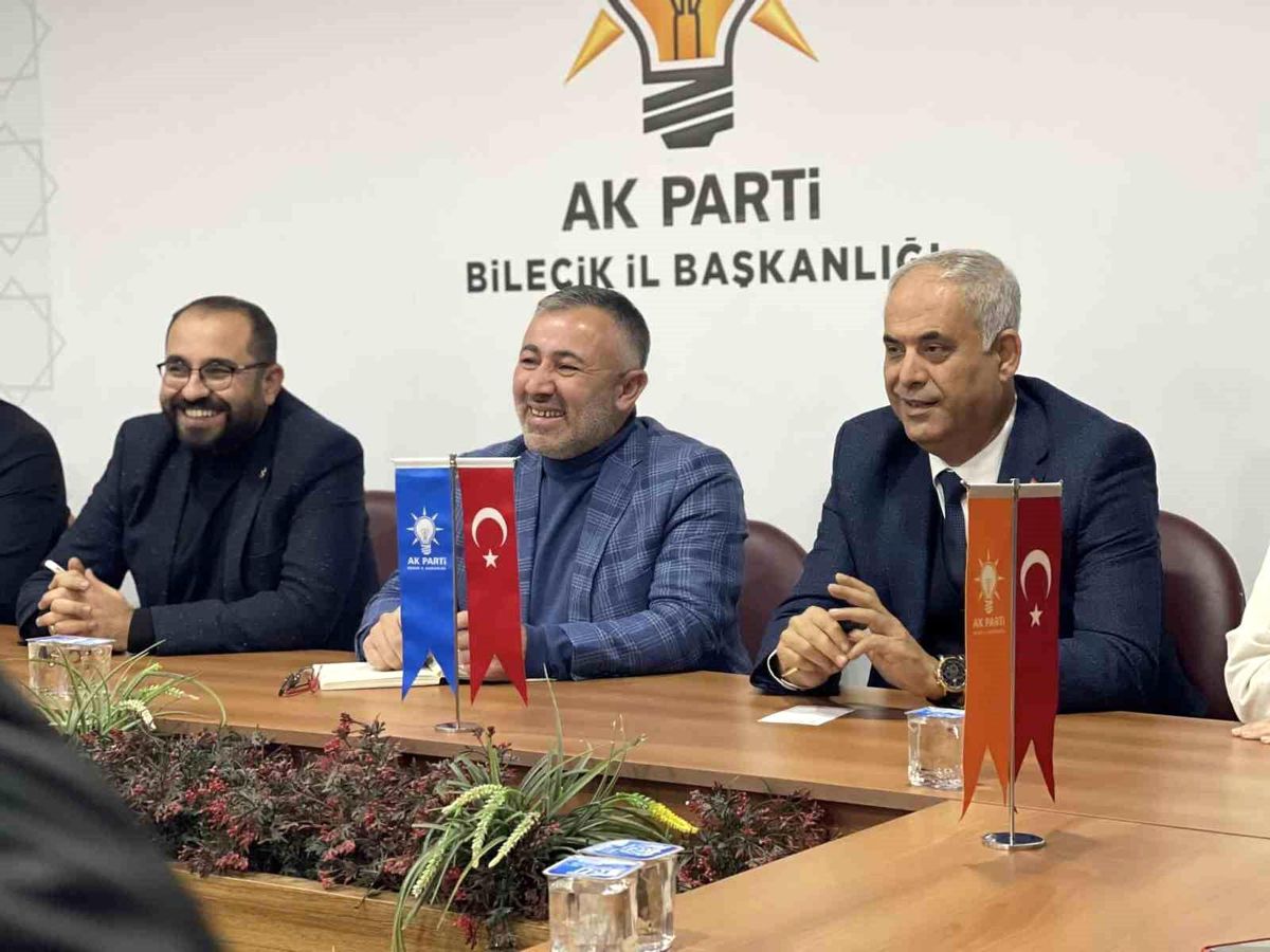 AK Parti Bilecik Haftalık İl Olağan Yönetim Kurulu Toplantısında Seçim Çalışmaları Konuşuldu