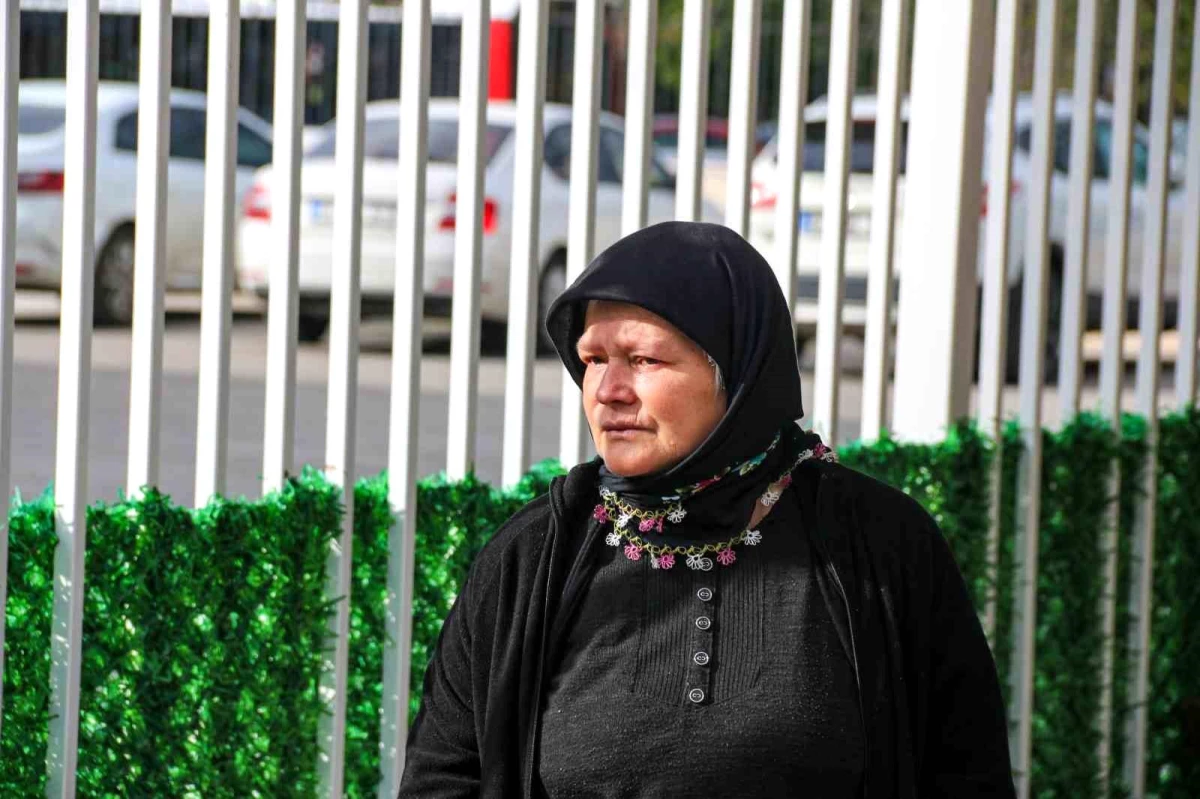 Kuaför Zeynep Ece Aksay\'ın cenazesi ailesi tarafından teslim alındı