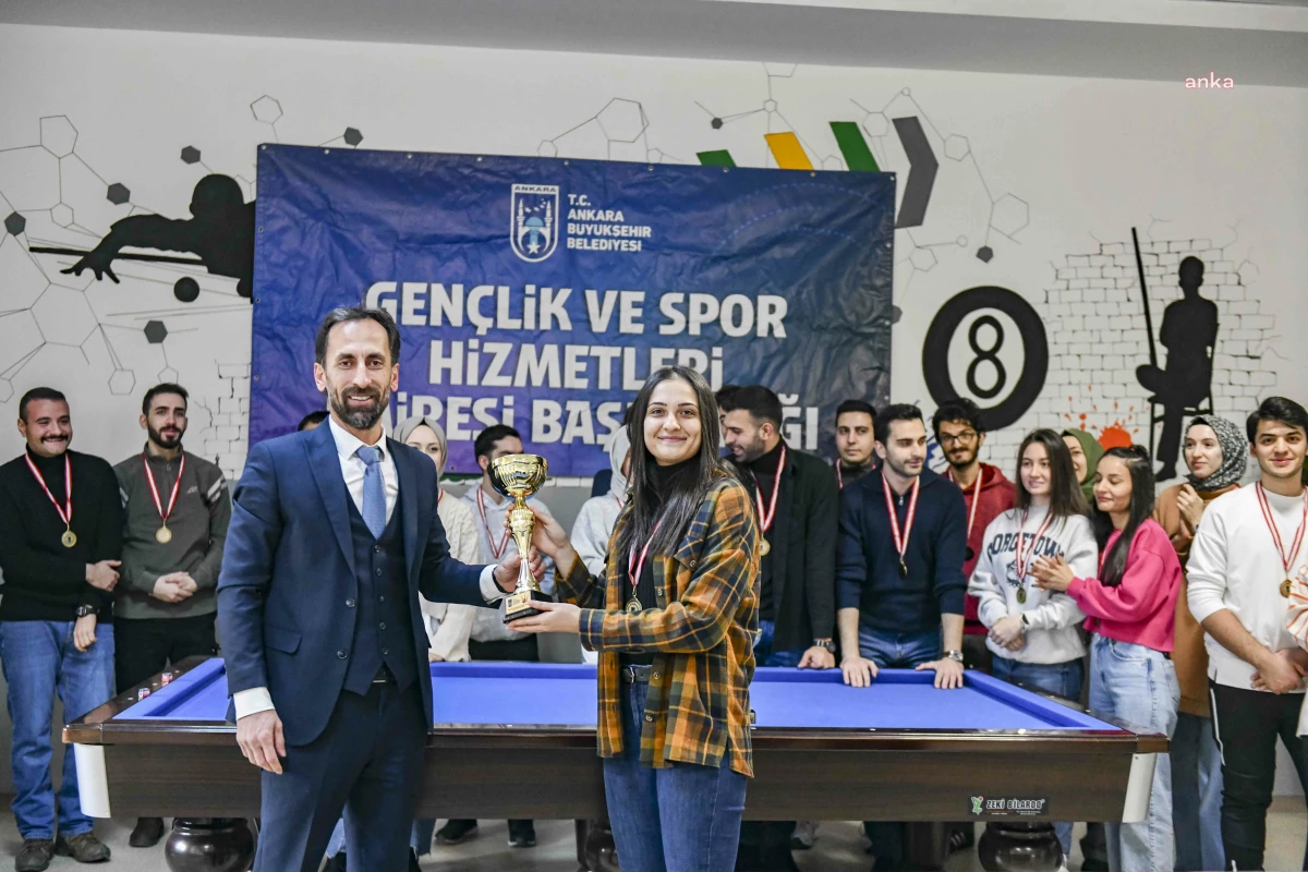 Ankara Büyükşehir Belediyesi Üniversiteli Öğrencileri Bowling Turnuvasında Buluşturdu