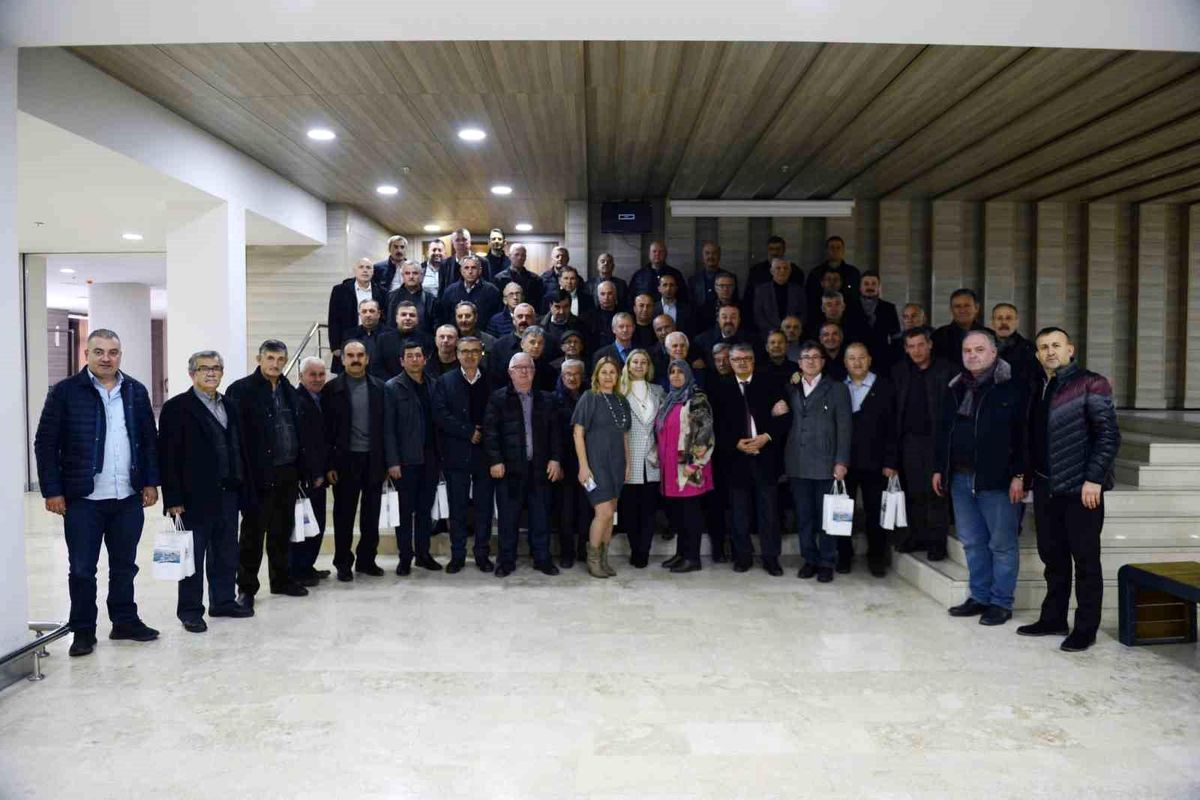 Tekirdağ Süleymanpaşa Belediye Başkanı Muhtarlarla Buluştu