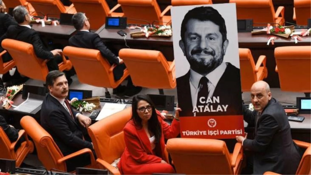 Can Atalay\\'ın Milletvekilliği Düşürüldü, Siyasilerden Tepkiler