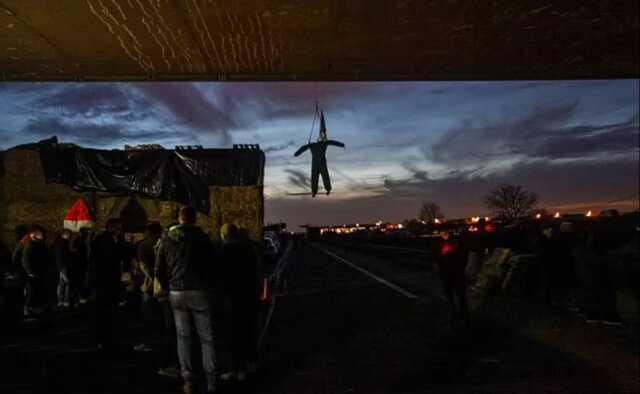 Çiftçi protestoları Avrupa'nın bir çok ülkesine yayıldı. Çiftçiler, Fransa, Almanya ve Belçika'da ana yolları