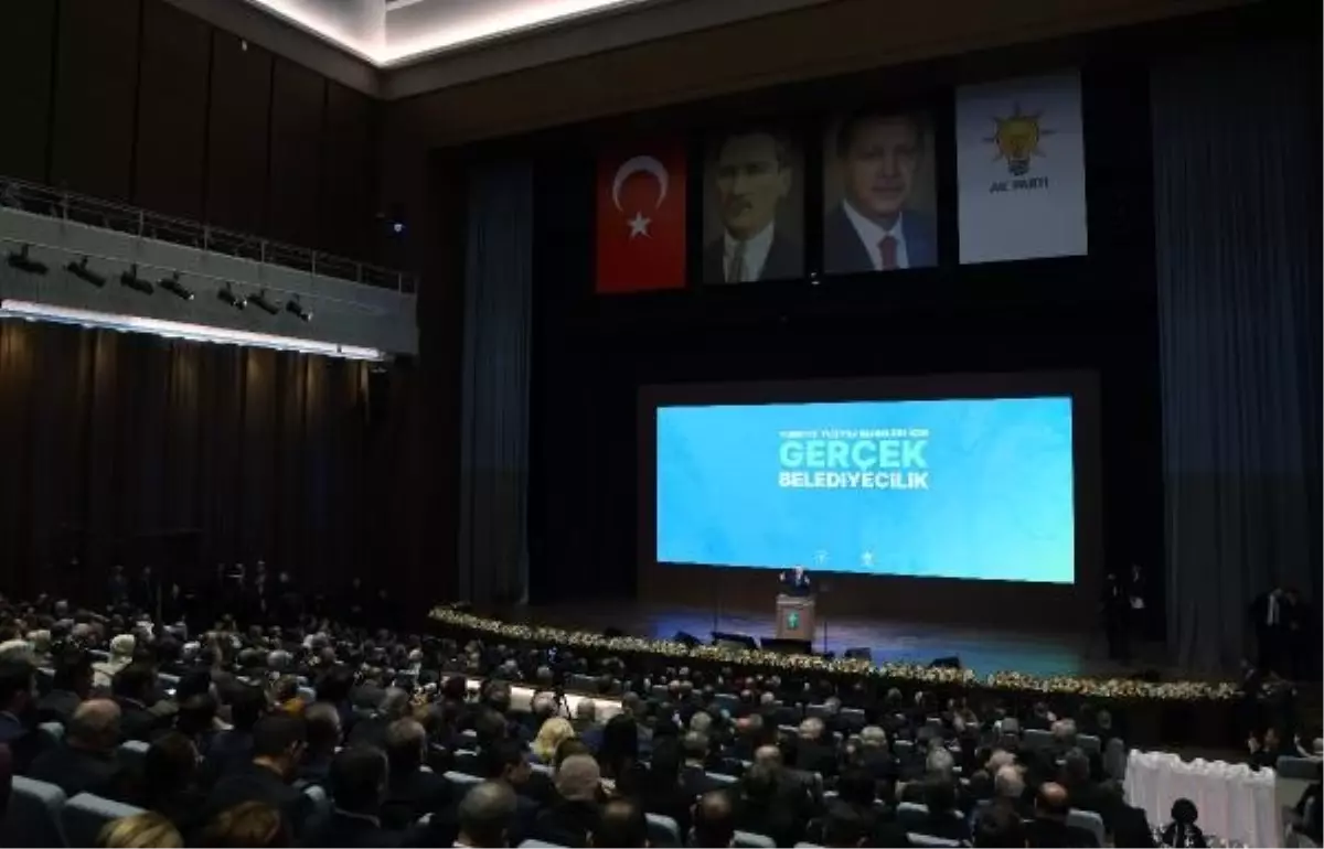 Erdoğan: Türkiye'nin eski günlerine dönmesini bekleyen bir güruh var