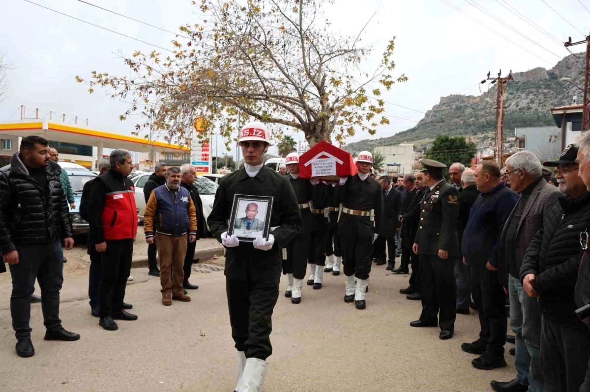 Kıbrıs Gazisi Rafet Yurdadoğ\'a Askeri Törenle Veda