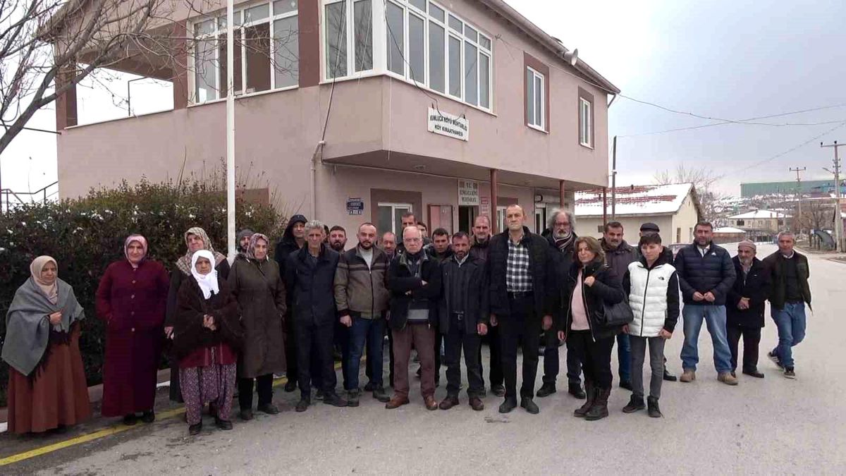Niğde Kumluca ve Hamamlı Mahallesi Sakinleri Doğalgaz Talebinde Bulundu