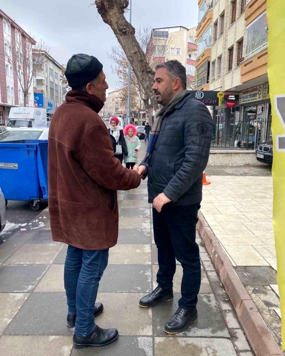 Pursaklar Belediye Başkanı Ertuğrul Çetin, Esnaf ve Vatandaş Ziyaretlerine Devam Ediyor