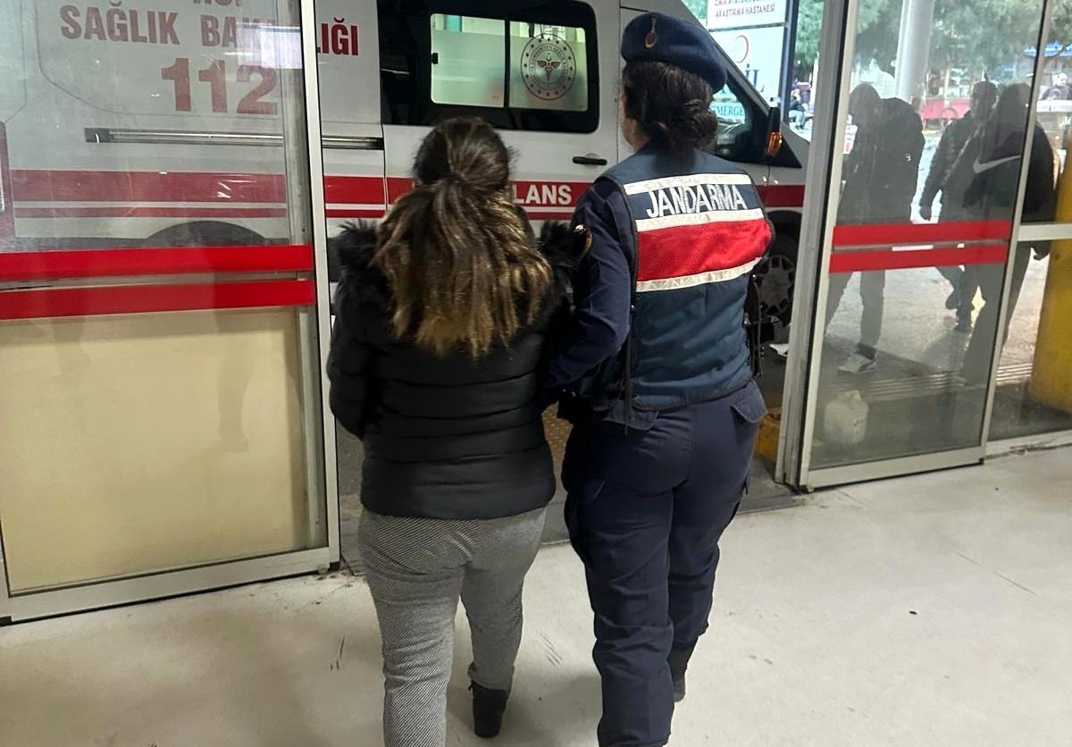 İzmir\'de Sol Terör Örgütlerine Finans Sağlayan 30 Şüpheli Yakalandı