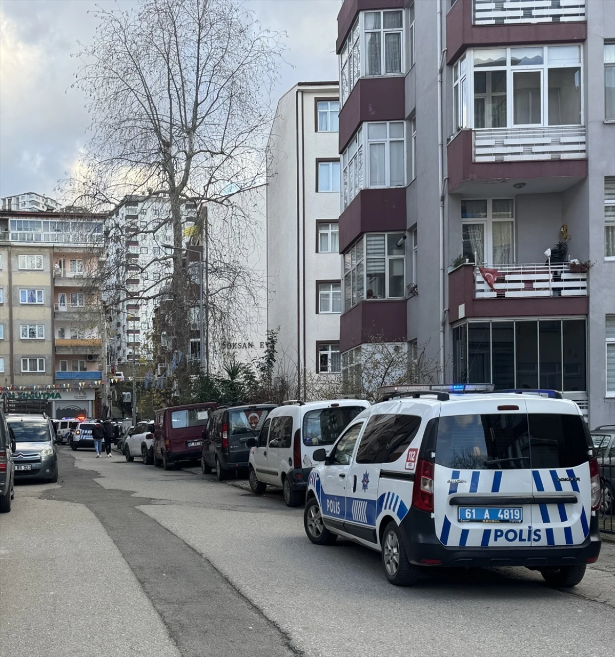 Trabzon\'da bıçaklı kavgada 2 kişi yaralandı