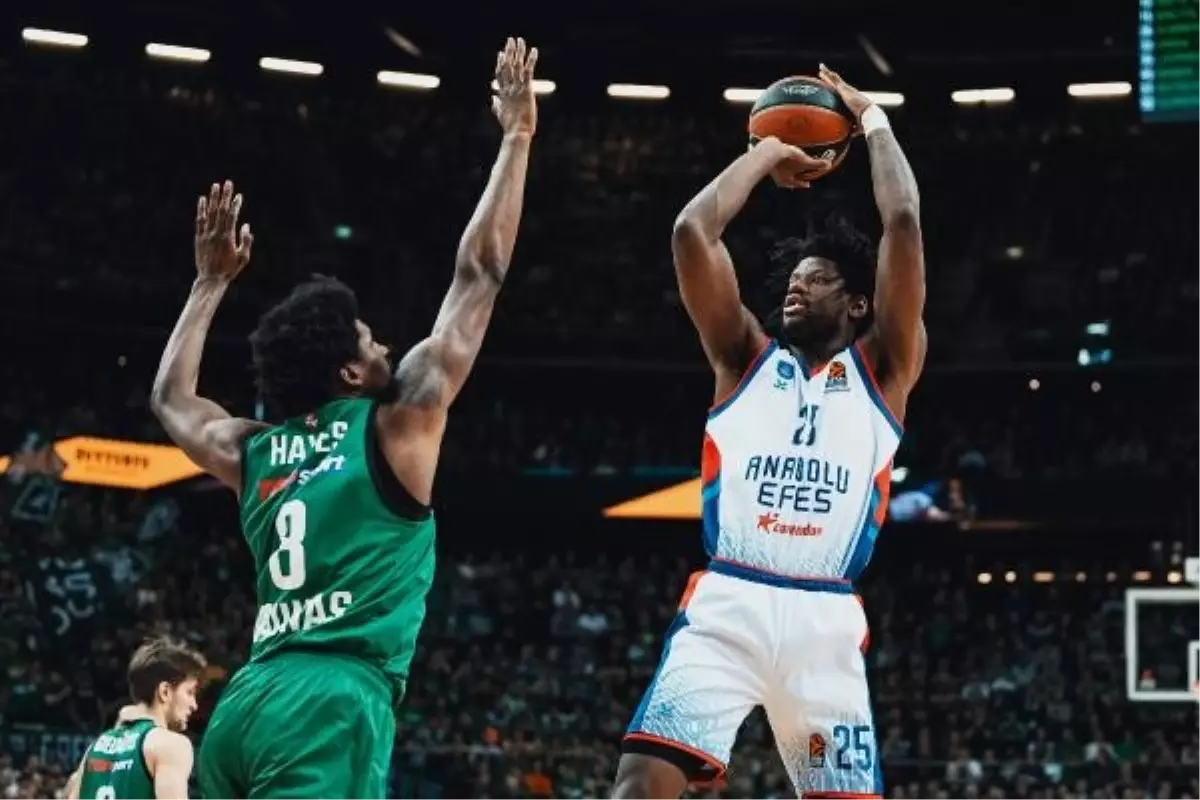 Anadolu Efes, Zalgiris Kaunas\'a yenildi