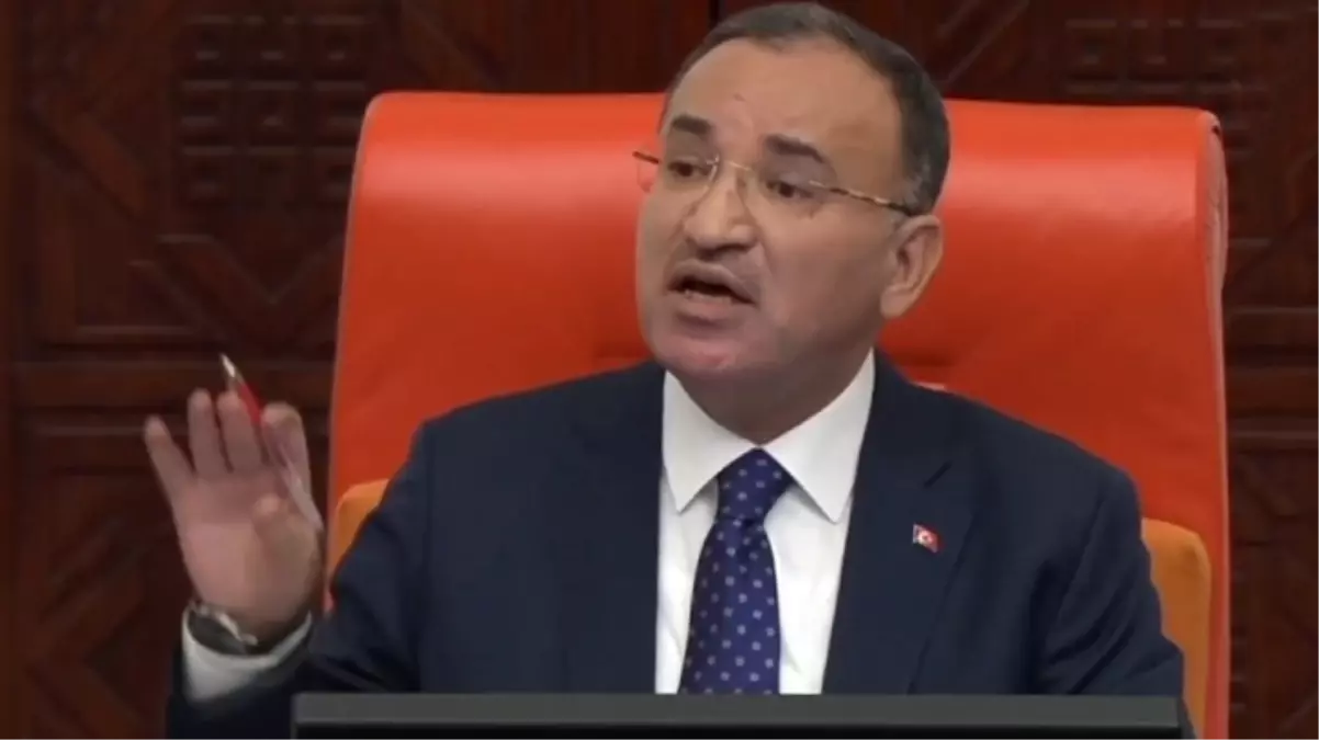 Bekir Bozdağ, FETÖ\'yü övdüğü video üzerinden yöneltilen eleştirilere çok kızdı