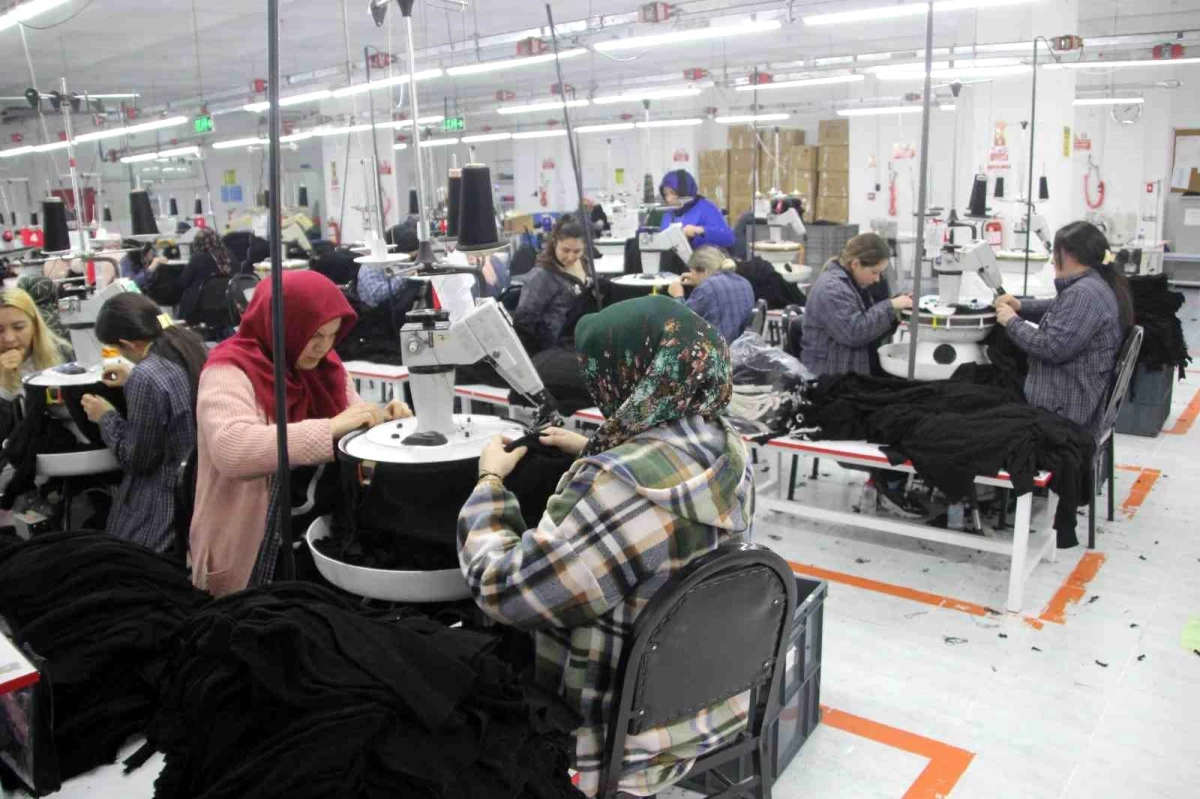 Ordu\'nun Çamaş ilçesinde tekstil atölyeleriyle işsizlik sorunu çözülüyor