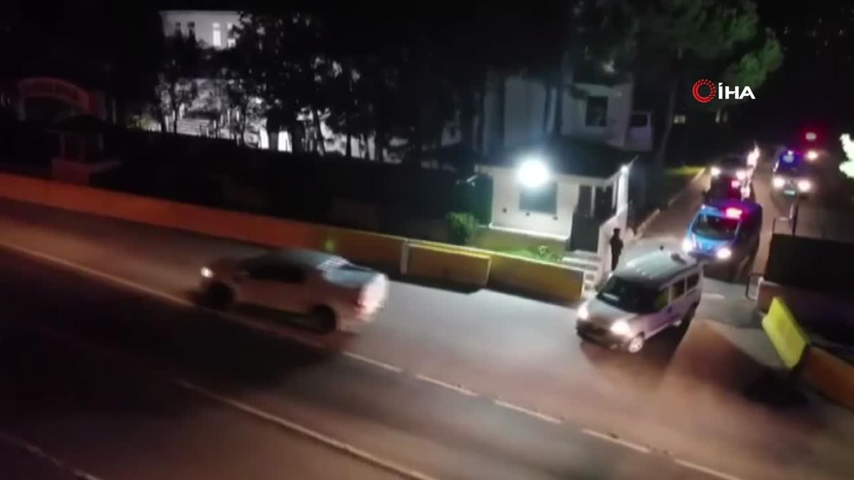 Bursa\'da özel harekat destekli uyuşturucu operasyonu: 4 tutuklama