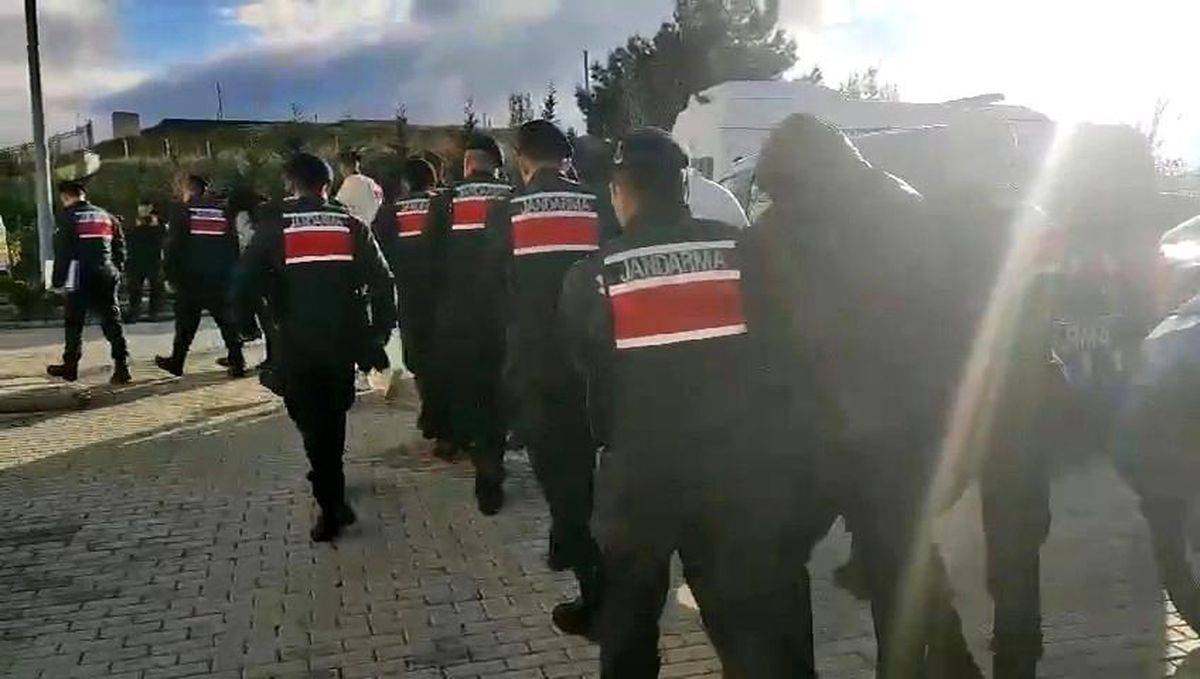 Bursa\'da Uyuşturucu Operasyonu: 4 Tutuklama