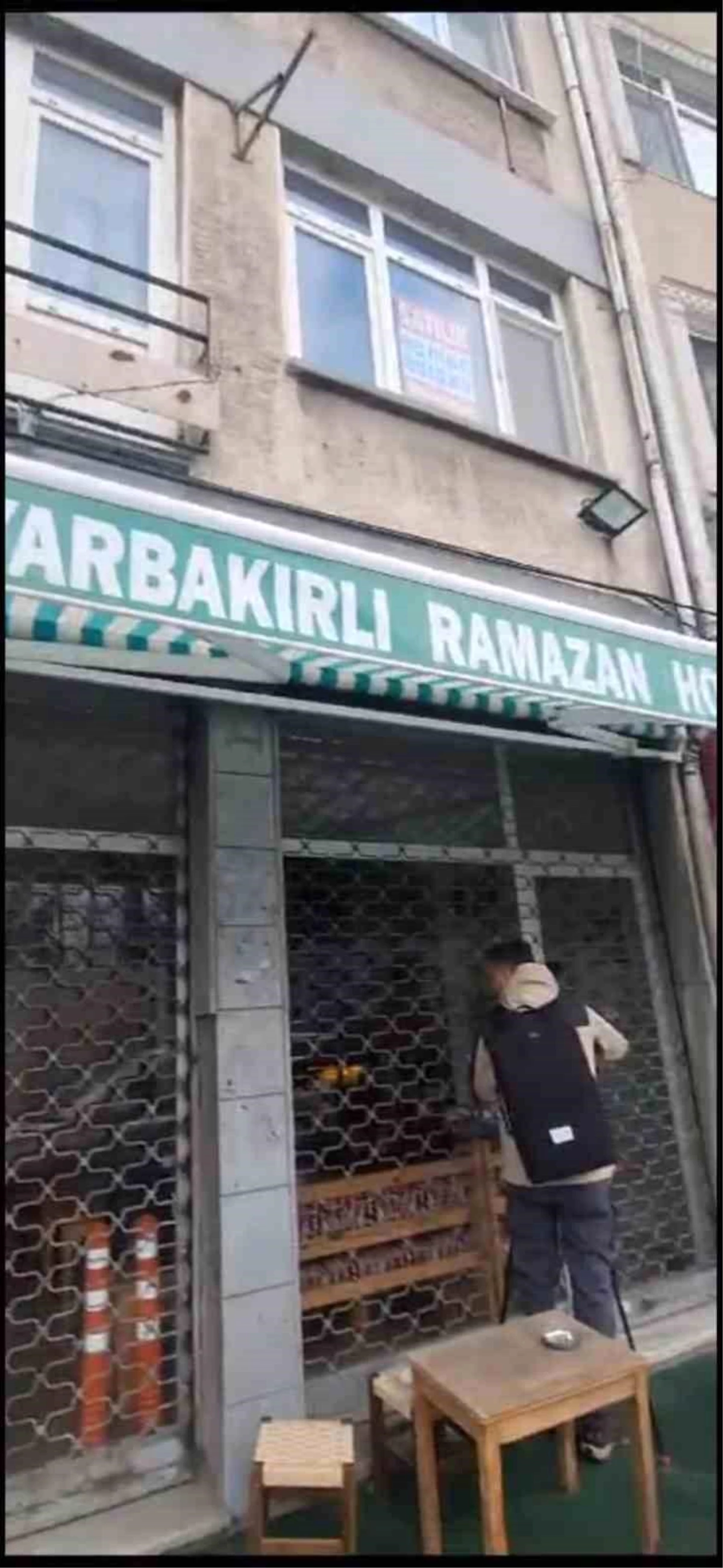 Diyarbakır\'da \'Ramazan hoca\' bıçaklanarak öldürüldü