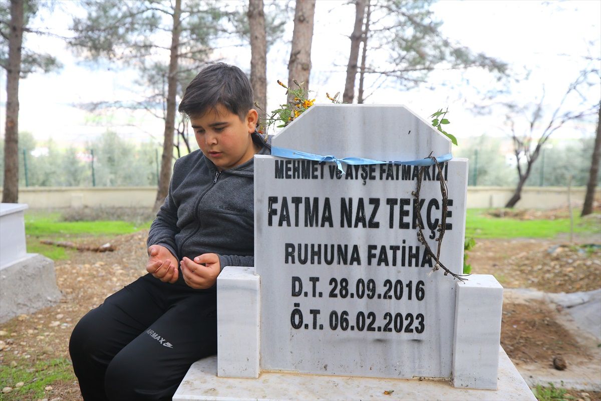 Depremde ailesini kaybeden çocuk hayata tutunmaya çalışıyor