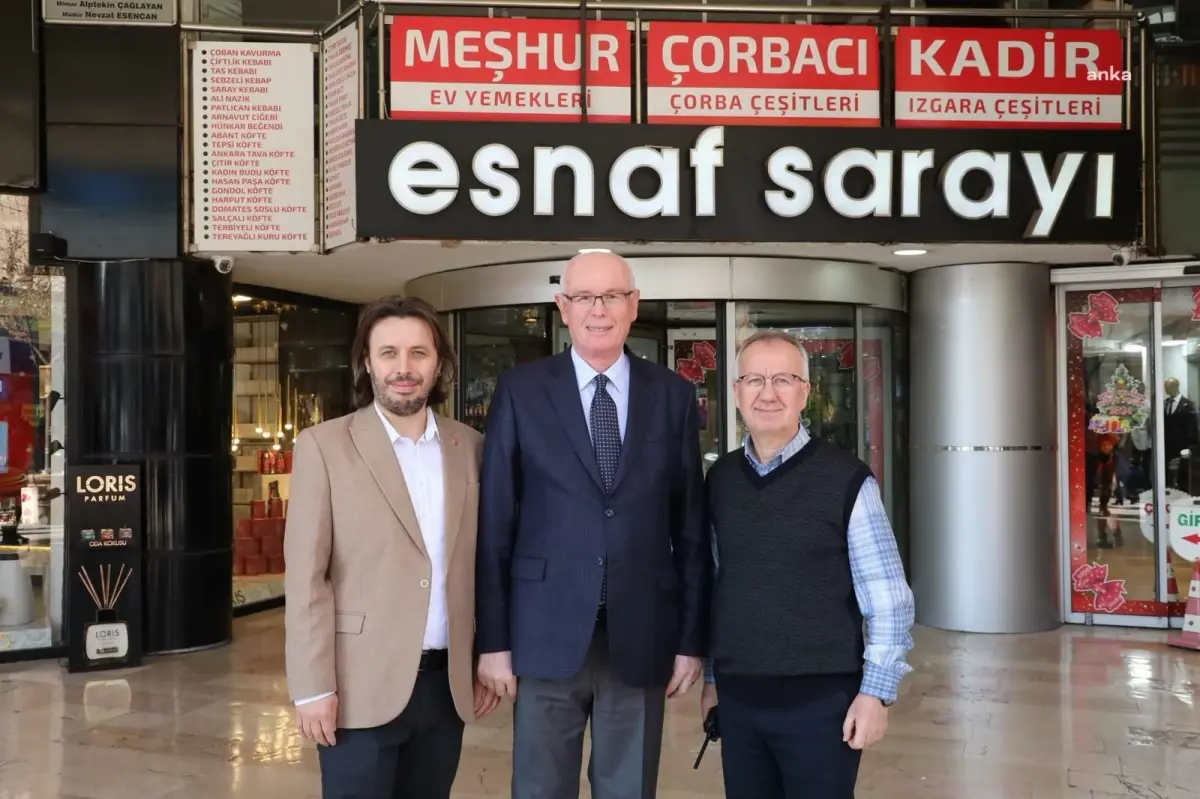 Odunpazarı Belediye Başkanı Esnaf Sarayı'nı Ziyaret Etti
