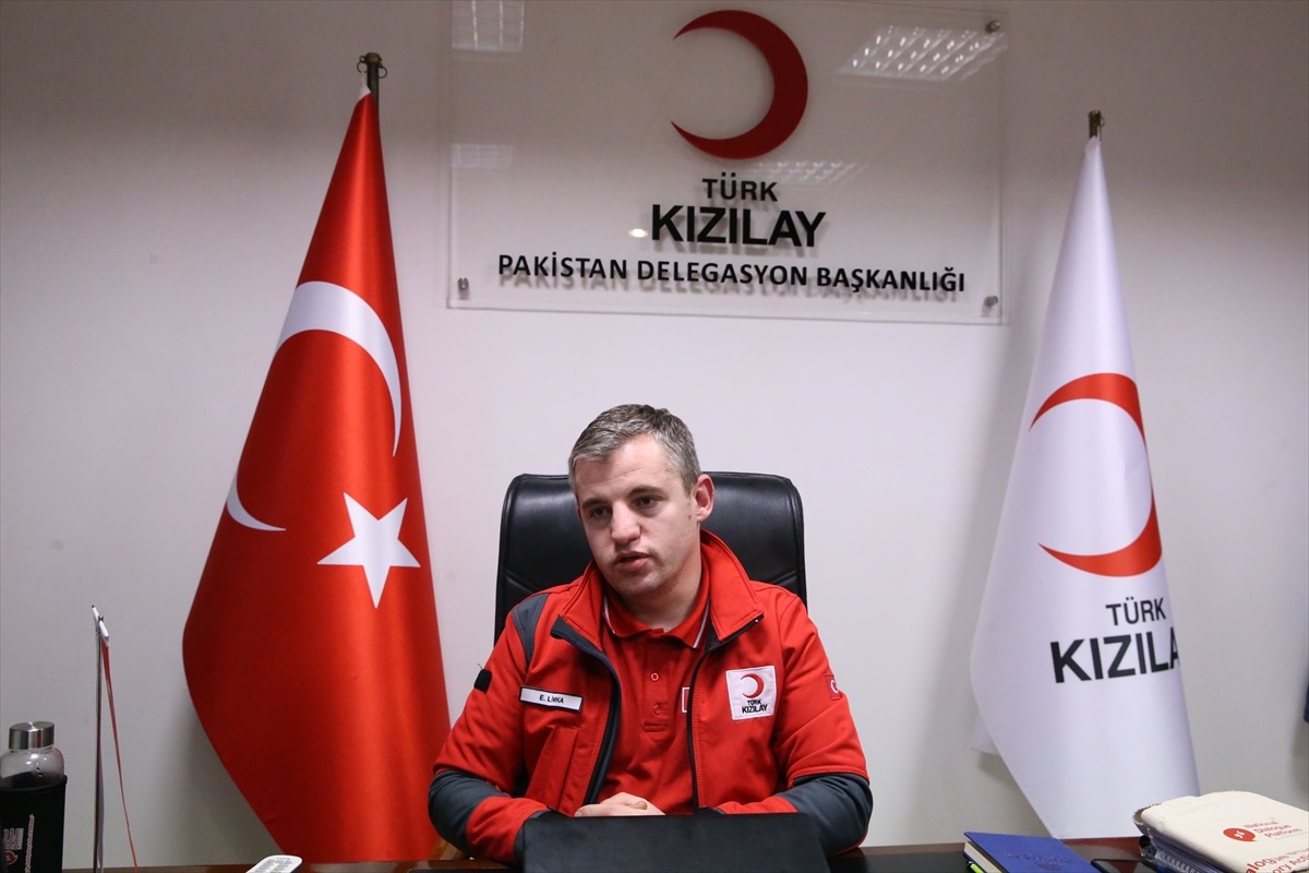 Türk Kızılay Pakistan Delegasyon Başkanı Ergest Limka, \'Yılın Kareleri\' oylamasına katıldı
