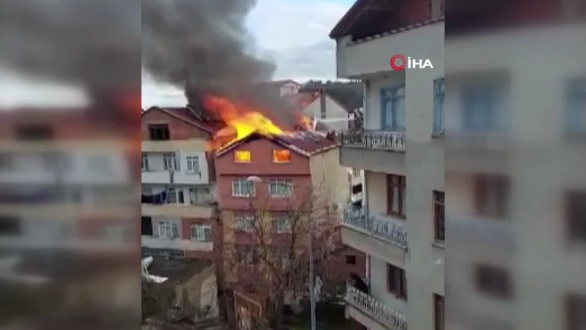 Türkeli\'de ev yangını: 3 kişi dumandan etkilendi