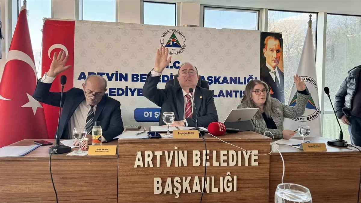 Artvin Belediyesi 2024 Yılı Meclis Toplantısında Ulaşım Ücretlerine Zam Kararı Alındı