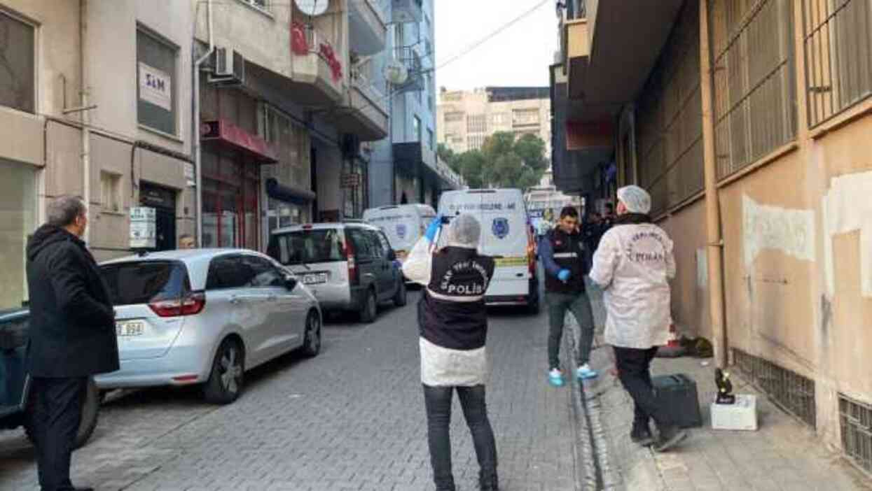 Aydın'da kadın cinayeti! Eşi, kızı ve kızının sevgilisi gözaltında Aydın'da kadın cinayeti! Eşi, kızı ve kızının sevgilisi gözaltında