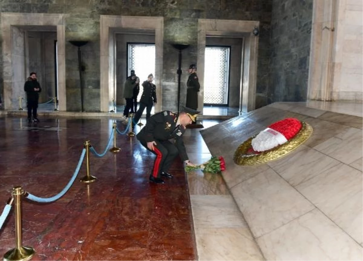 Azerbaycan Silahlı Kuvvetleri Generalleri Anıtkabir\'i ziyaret etti