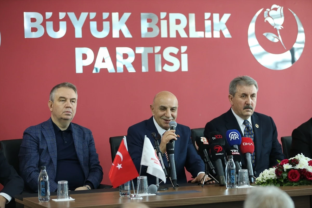 Turgut Altınok, BBP Genel Başkanı Mustafa Destici ve Türkiye Kamu-Sen\'e ziyarette bulundu