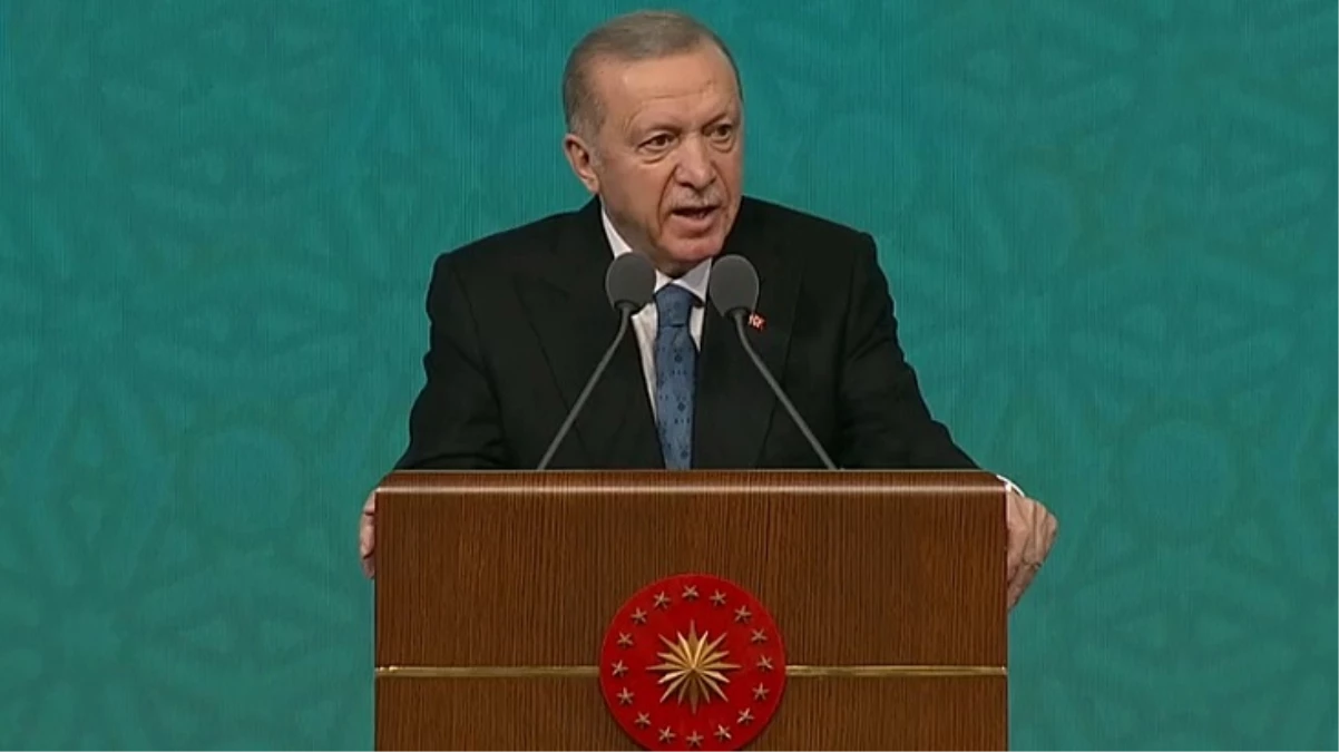 Cumhurbaşkanı Erdoğan: Şeriata düşmanlık, esasında dininin bizatihi kendisine husumettir