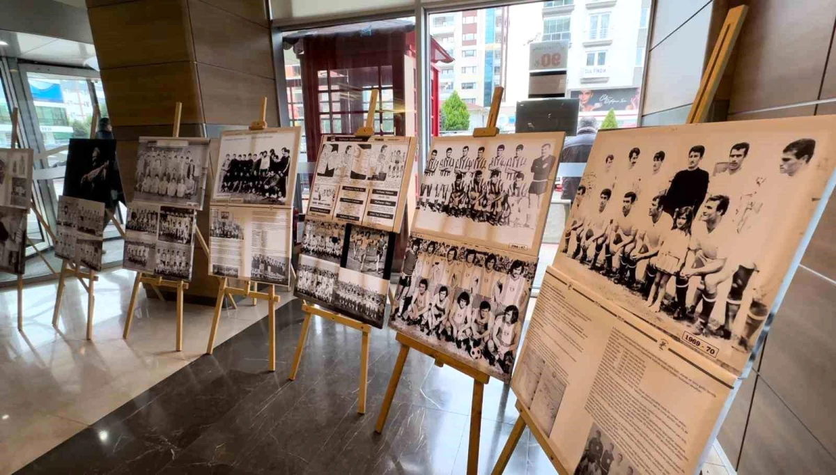 Samsunspor tarihine ışık tutan \'Dünden Bugüne Nostalji Samsunspor\' fotoğraf sergisi açıldı