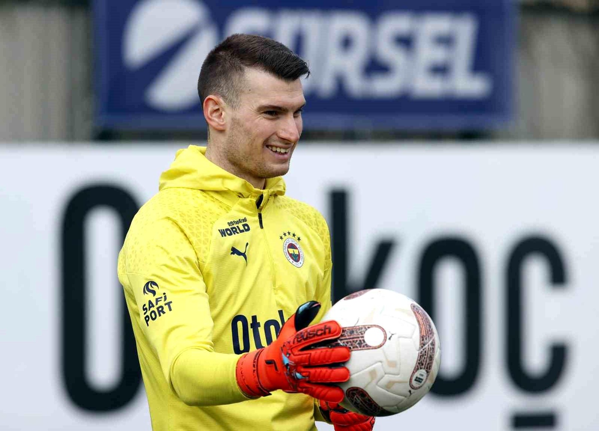 Fenerbahçe, Antalyaspor maçı için hazırlıklarını sürdürdü