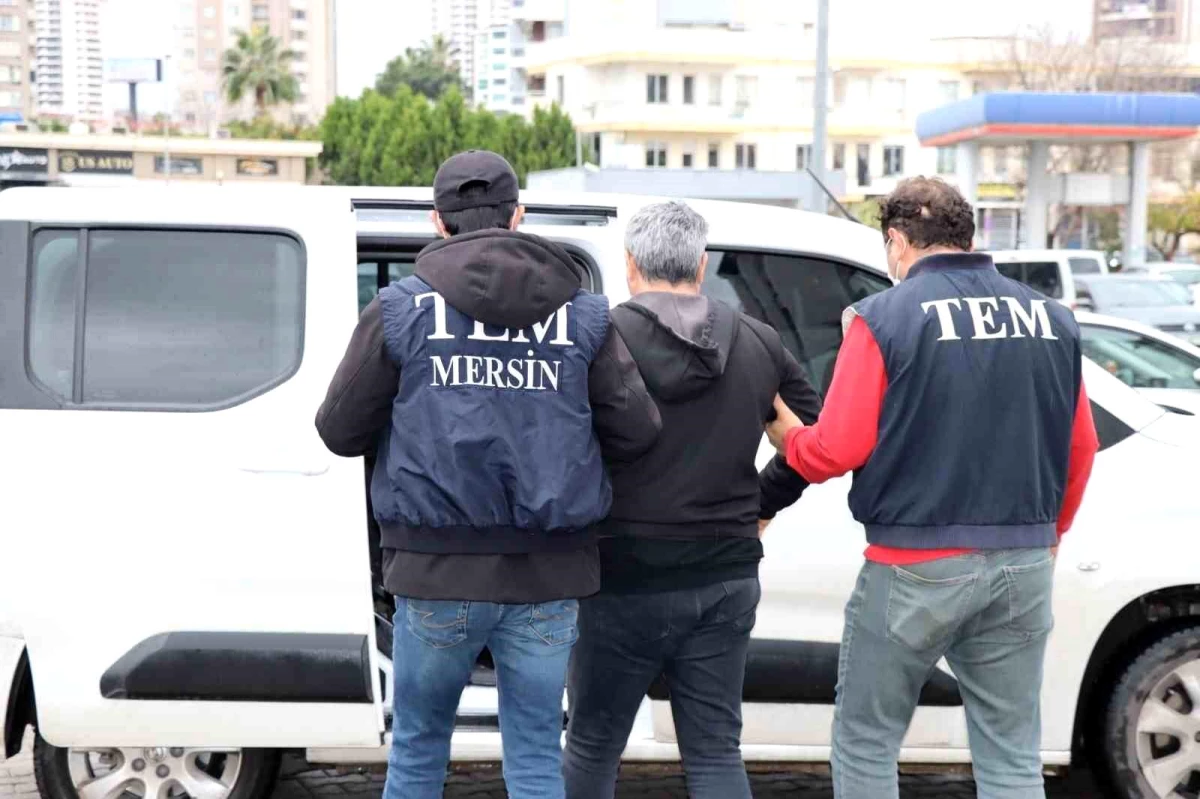 Mersin\'de FETÖ/PDY\'den hapis cezası alan ihraç başpolis memuru yakalandı