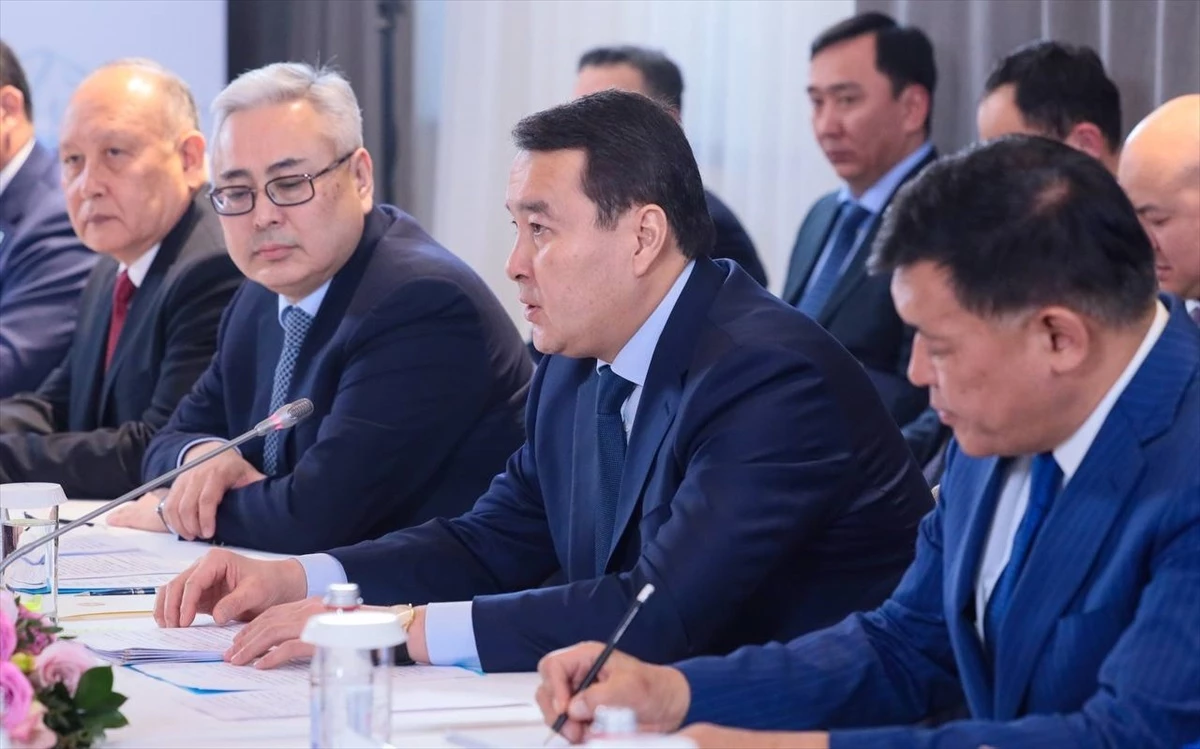 Kazakistan ile Kırgızistan, sınırda ek kontrol noktası açılması konusunda anlaştı