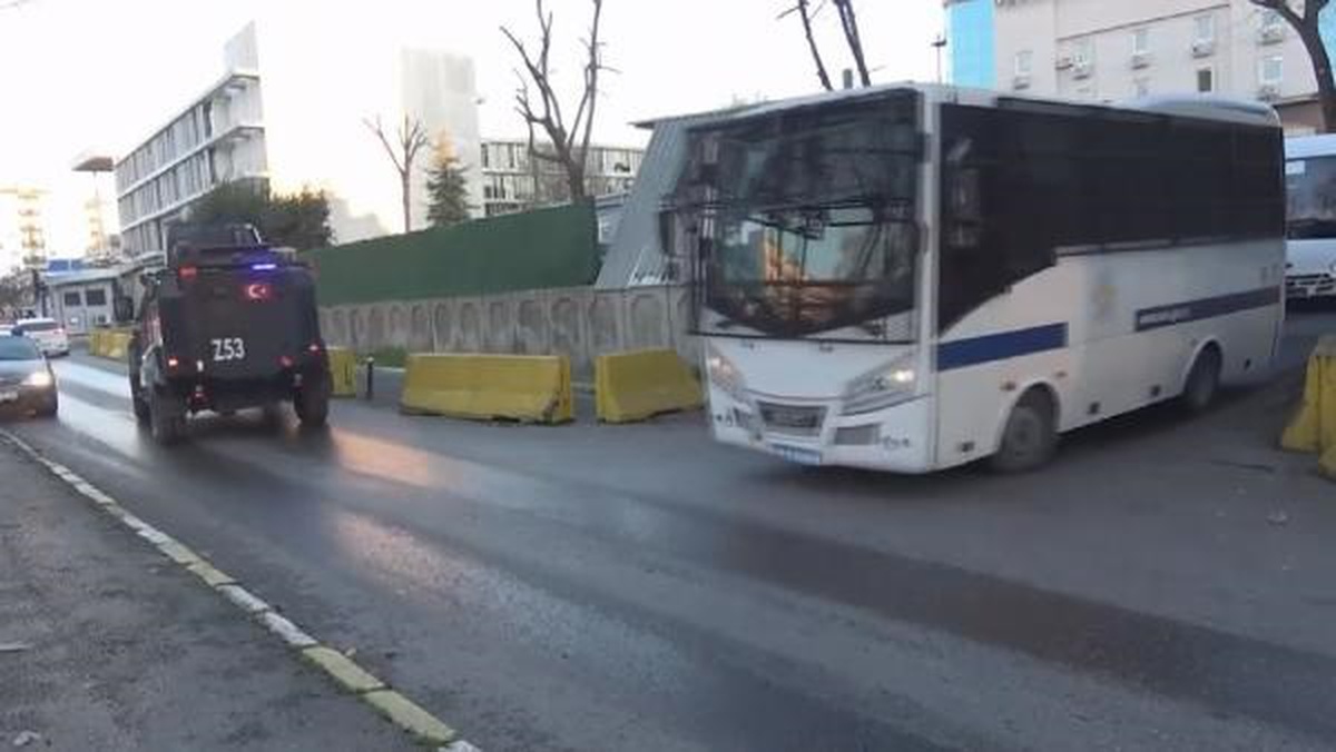 Santa Maria Kilisesi\'ne yapılan saldırıyla ilgili 34 şüpheli adliyeye sevk edildi
