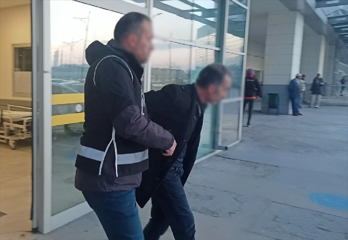 Konya\'da FETÖ operasyonunda gözaltına alınan zanlı tutuklandı