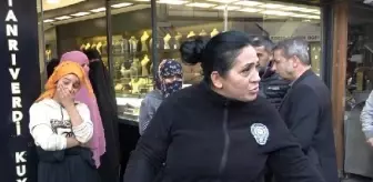 Adana'da Kuyumcuya Giren 5 Kadın Altın Çalmaya Kalkıştı