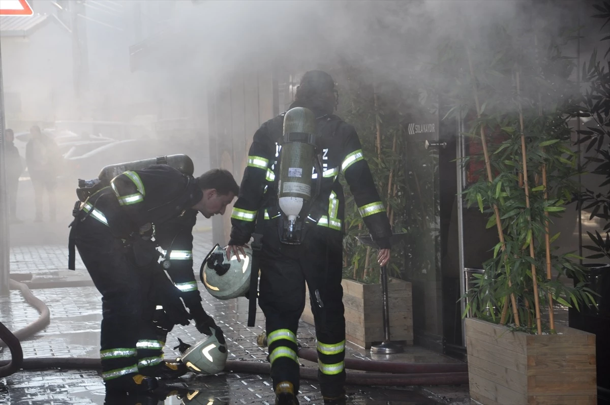 Lüleburgaz\'da restoranda çıkan yangın itfaiye tarafından söndürüldü