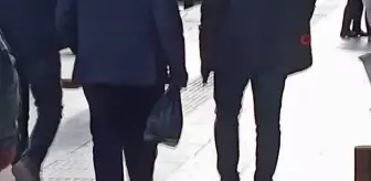 Polis memurunun dikkati yaşlı adamı dolandırılmaktan kurtardı