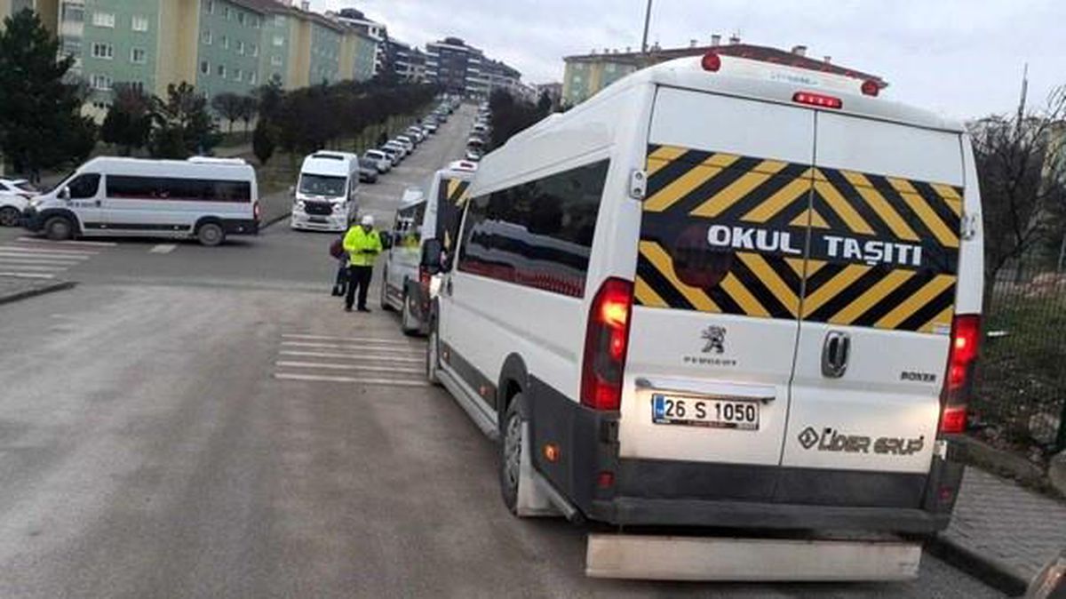 Eskişehir\'de 8 Okul Servisine Para Cezası