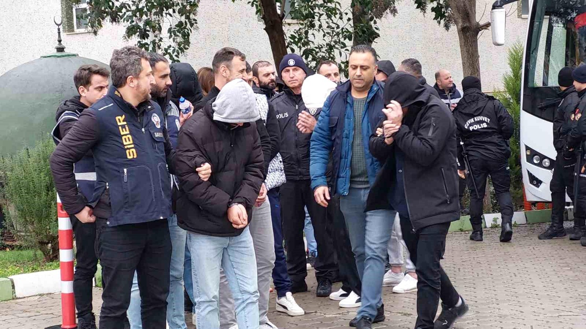 Samsun\'da Sibergöz-21 Operasyonunda 28 Kişi Adliyeye Sevk Edildi