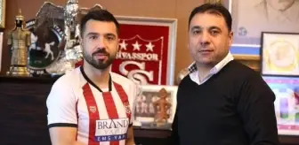 Sivasspor, İbrahim Akdağ'ı transfer etti