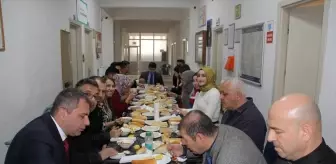 Yalıhüyük'te kamu çalışanları öğle yemeğinde bir araya geldi
