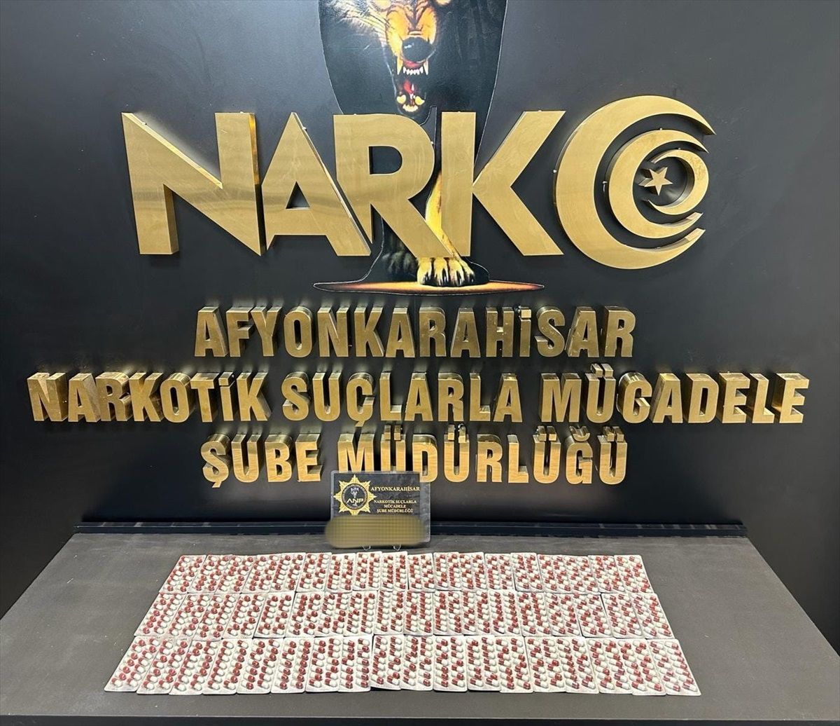 Afyonkarahisar ve Dinar\'da uyuşturucu operasyonu: 7 gözaltı