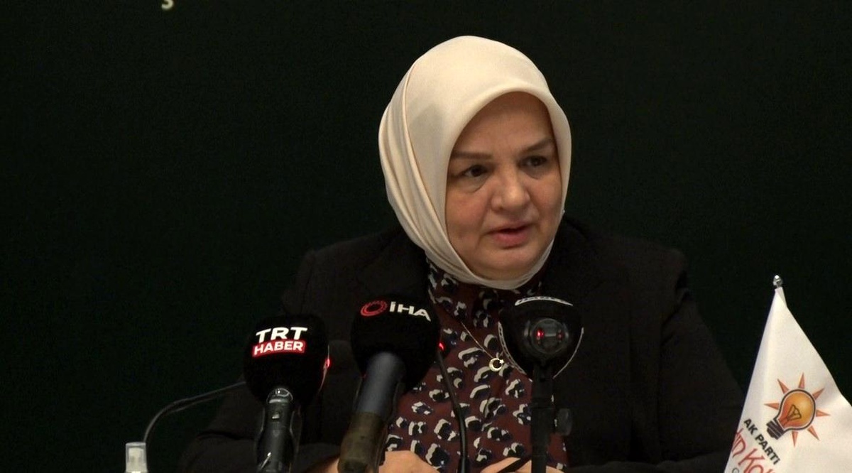 AK Parti Genel Merkez Kadın Kolları, Türkiye Yüzyılında Kadın ve Yönetişim Toplantısı Gerçekleştirdi