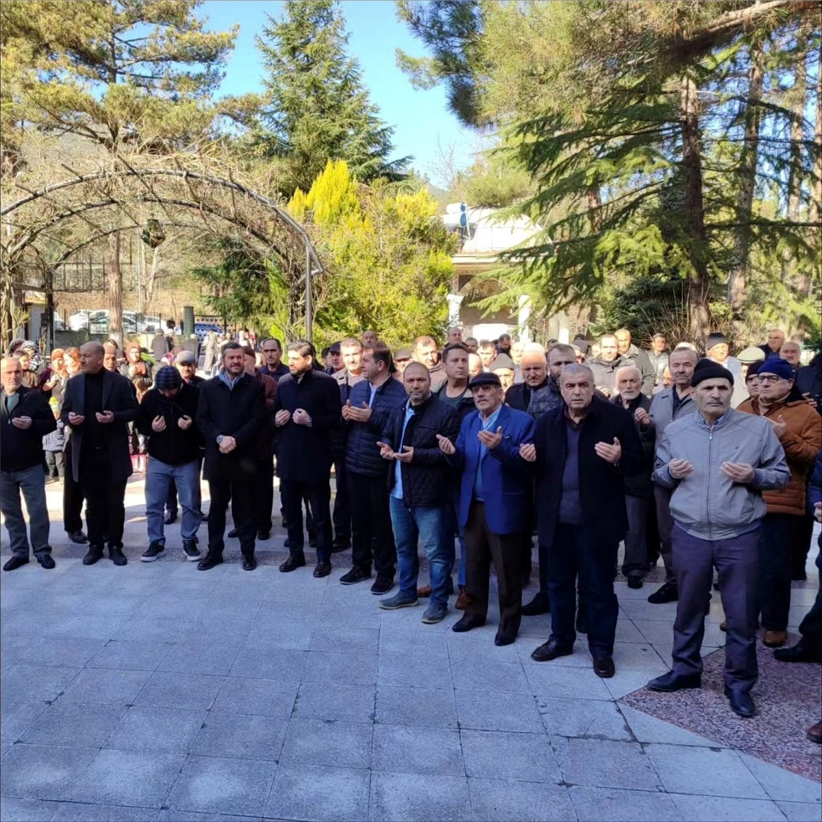 AK Parti Karabük Belediye Başkan Adayı Özkan Çetinkaya Vatandaş ve Esnaf Ziyaretlerinde Bulundu